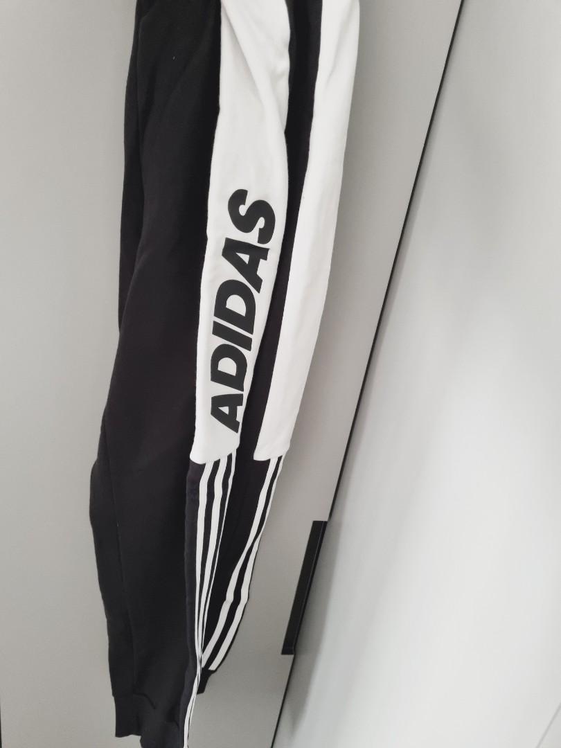 Adidas joggers 0V9001, Men's Fashion, Bottoms, Joggers on Carousell