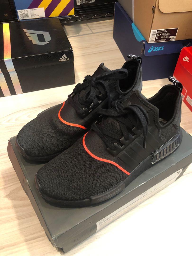 adidas NMD R1 碳纖維黑EE5085, 他的時尚, 鞋, 運動鞋在旋轉拍賣