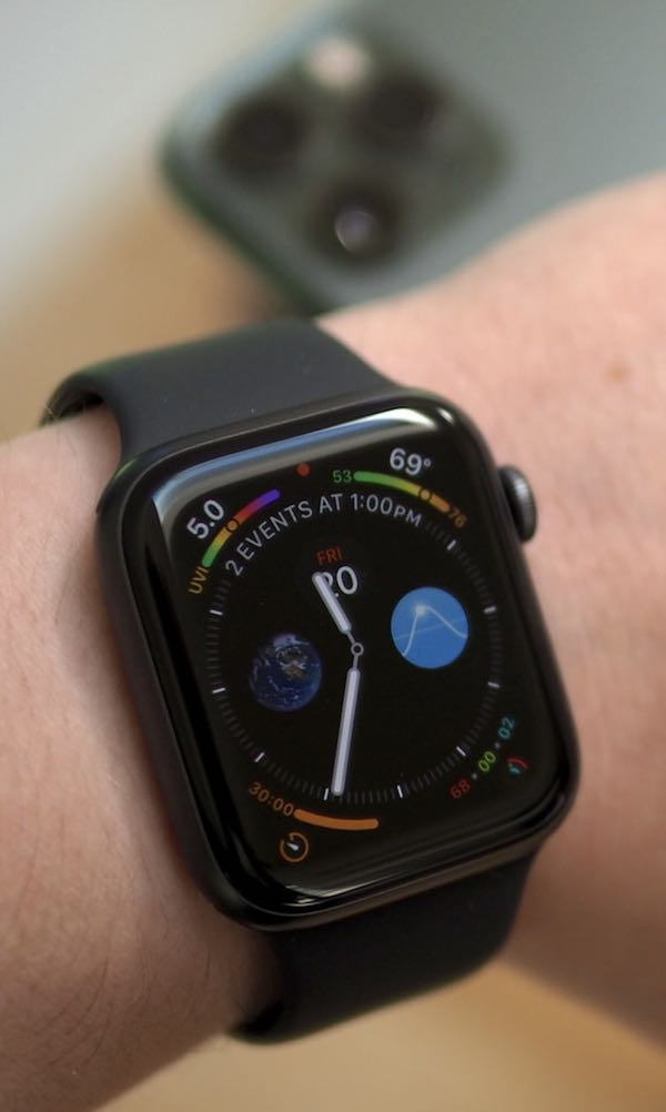 Apple Watch Series 5 40mm (Cellular), Mobile Phones \u0026 Gadgets, Wearables \u0026  Smart Watches on Carousell