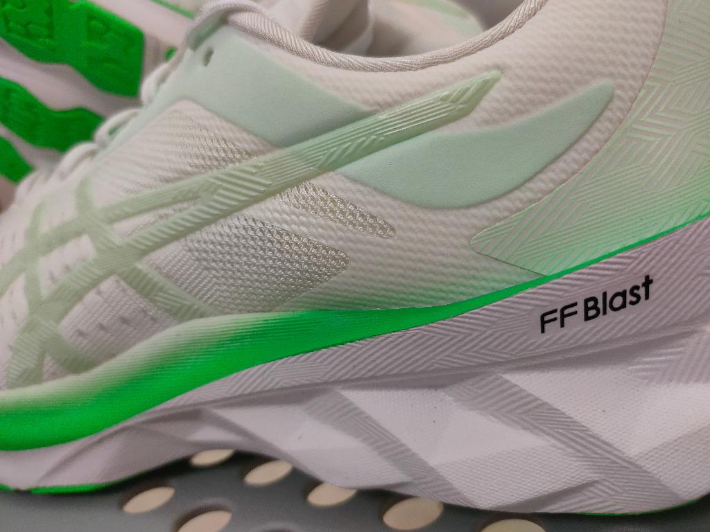 asics novablast white mint
