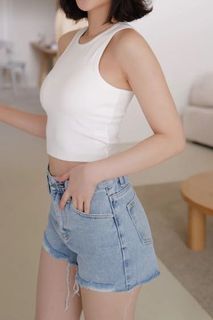 由 mofo___ (刊登 ID 1158651337，圖片 1) 提交，位於 的 (類別：)，說明：。