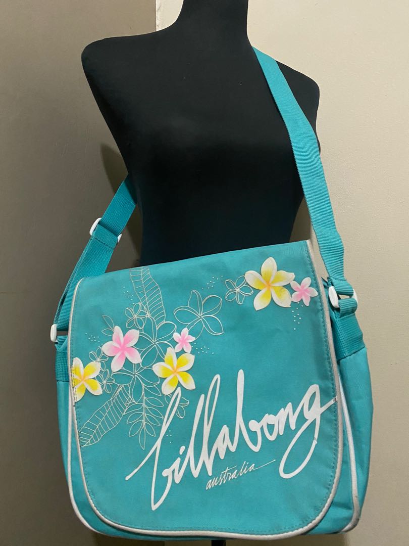 Billabong sling bag Women s Fashion Bags Wallets Cross body Bags on Carousell