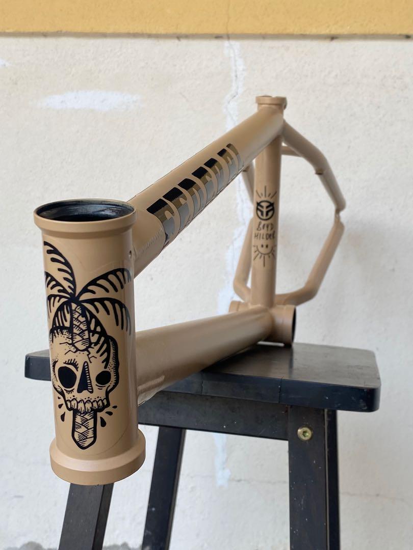 Boyd clearance hilder frame