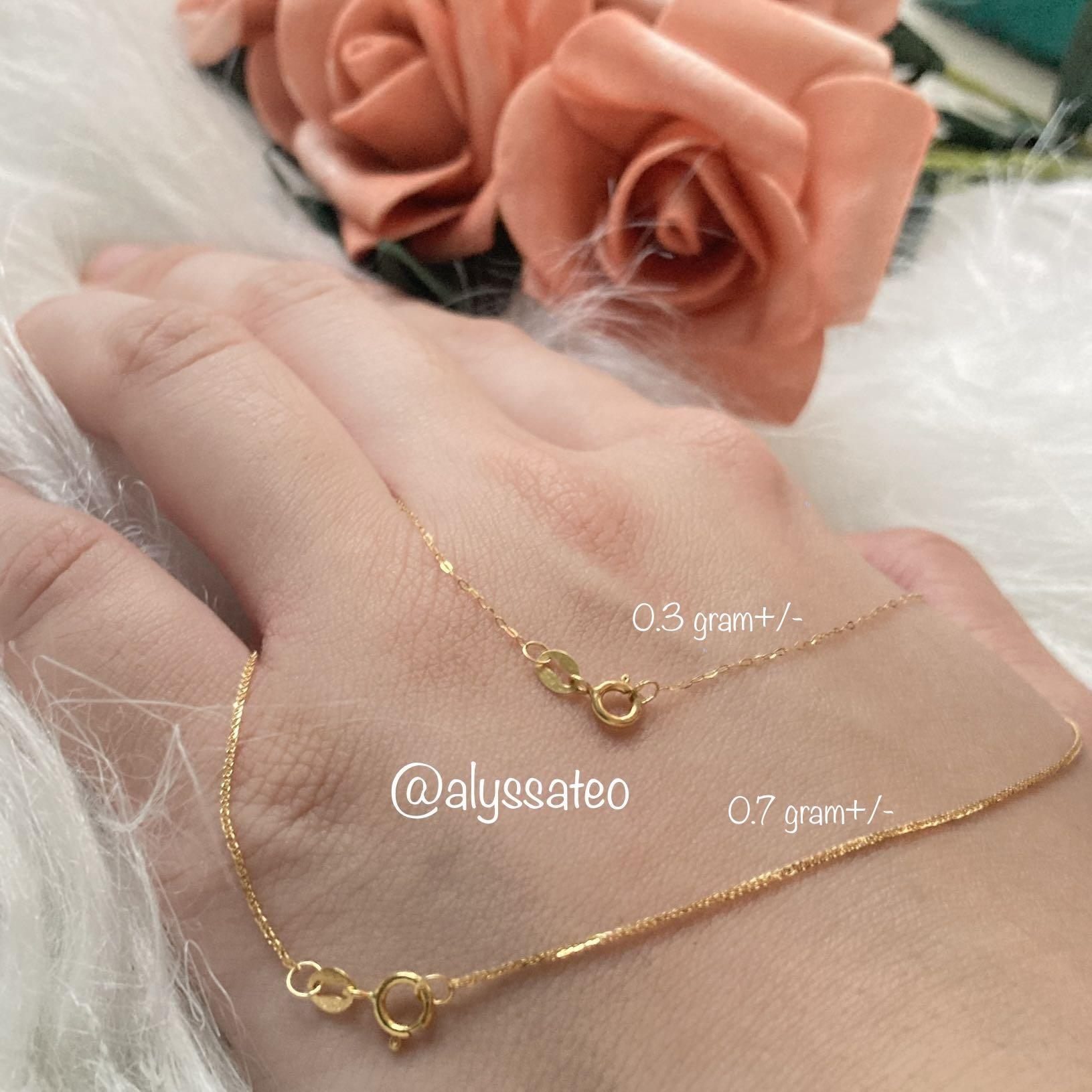 750 store gold pendant