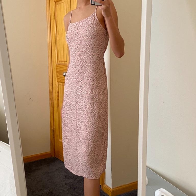 🌹Brandy Melville 粉紅碎花細肩帶長洋裝綁帶連身裙Paulina Floral