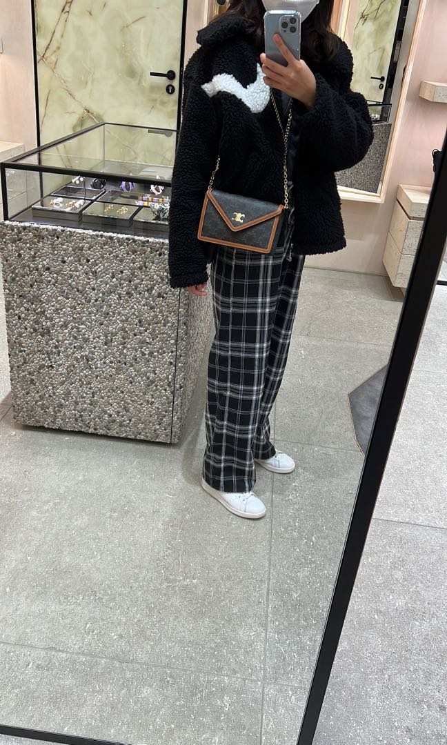 專門店代購有單）Celine WALLET ON CHAIN IN TRIOMPHE CANVAS AND