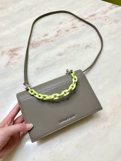 （分類：）位於 。 由 michaela.sells 提交（商品編號 1158539245，圖片 1）。簡介： 。