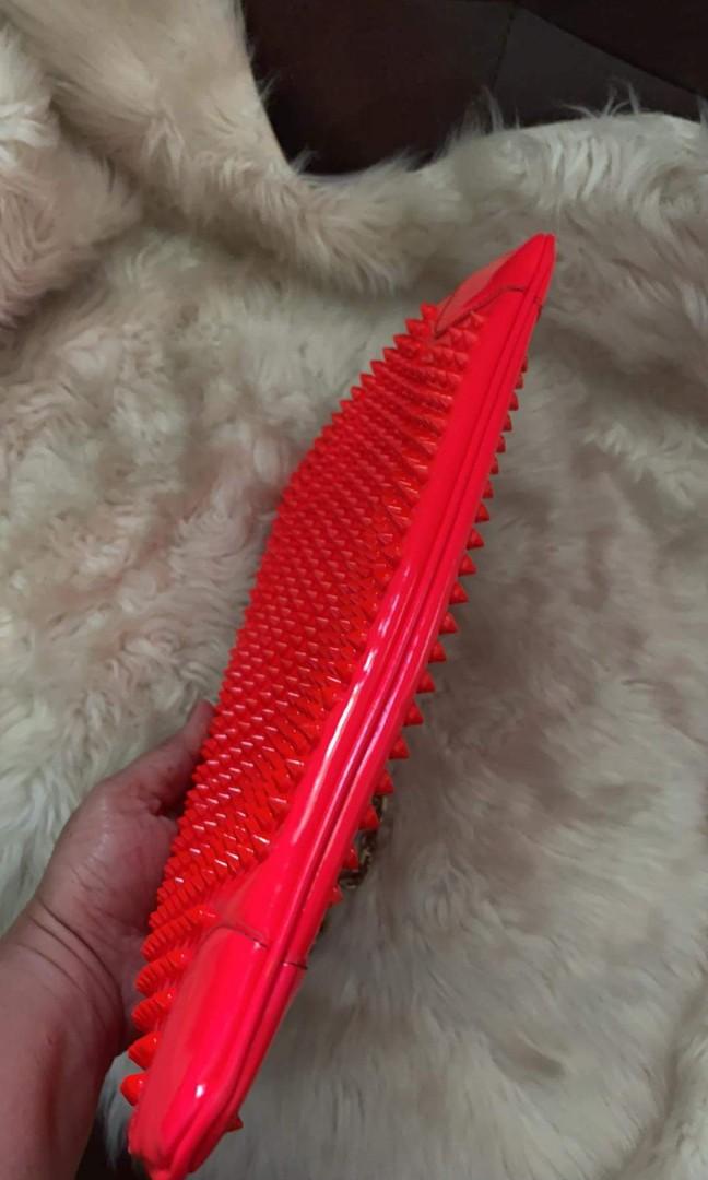 Christian louboutin (Category: Luxury Bags & Wallets) located in Manila. Submitted by sizzies_fashion_style (Listing ID 1158492044, Image 2). Description: Original preloved Christian Louboutin last photo for reference but kili kili bag sya 😊 flaw medyo may tarnish na chain, but detachable can be replace 😊.