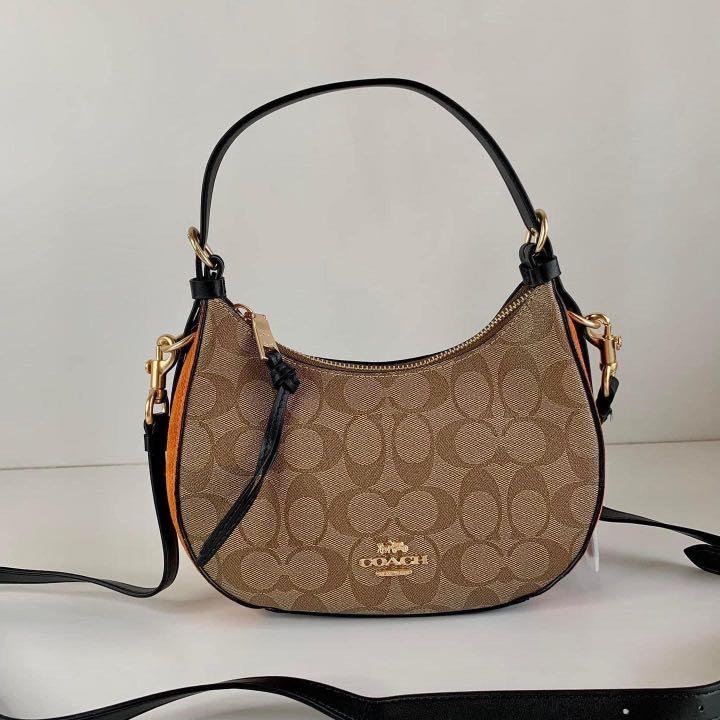 kleo hobo white