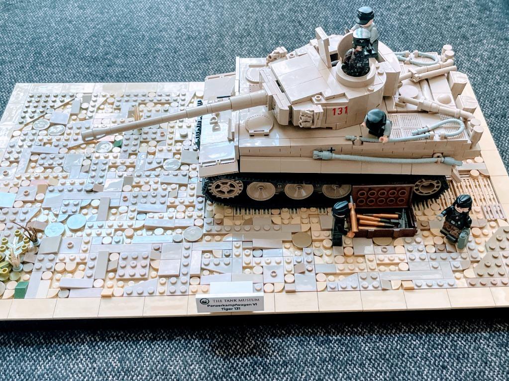 Brickmania tiger crew pack 2025