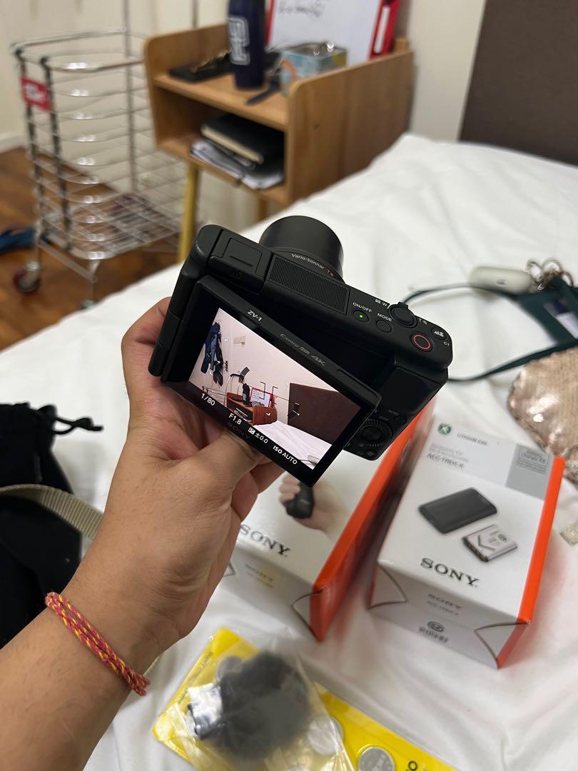 Complete set up for vlogging, Photography, Video Cameras on Carousell