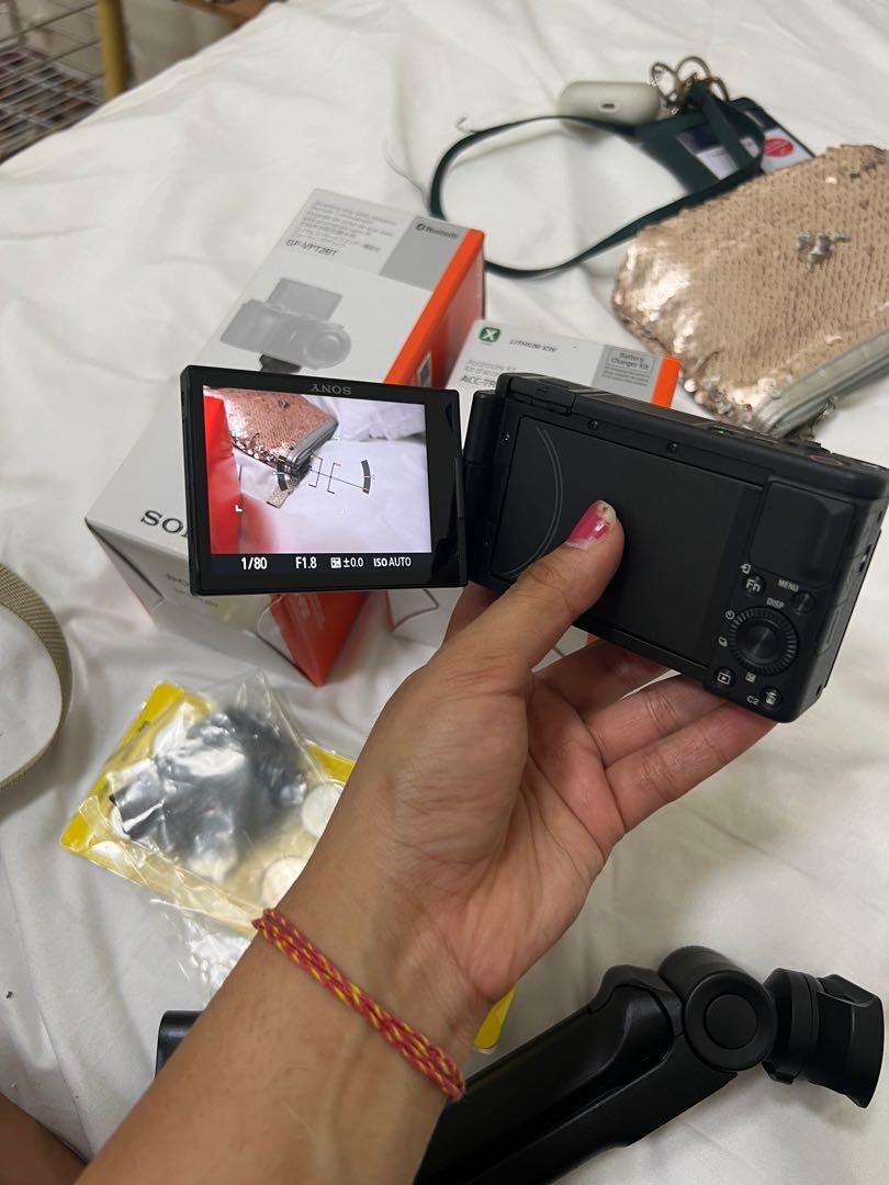 Complete set up for vlogging, Photography, Video Cameras on Carousell