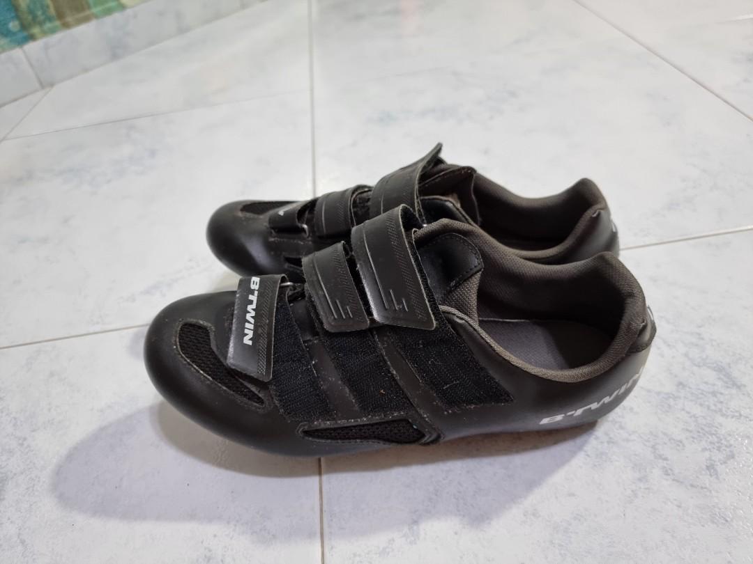 Decathlon Btwin 500 cycling shoe, Sports Equipment, Bicycles & Parts