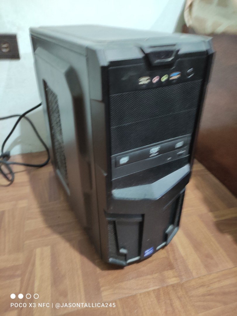 Desktop PC (system unit only) Intel Core i7 4th Gen 8GB RAM, 120GB SSD ...