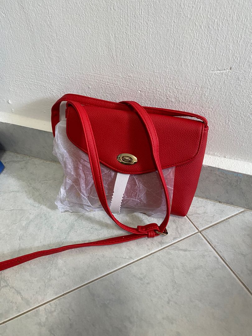 Dorothy perkins red bag store