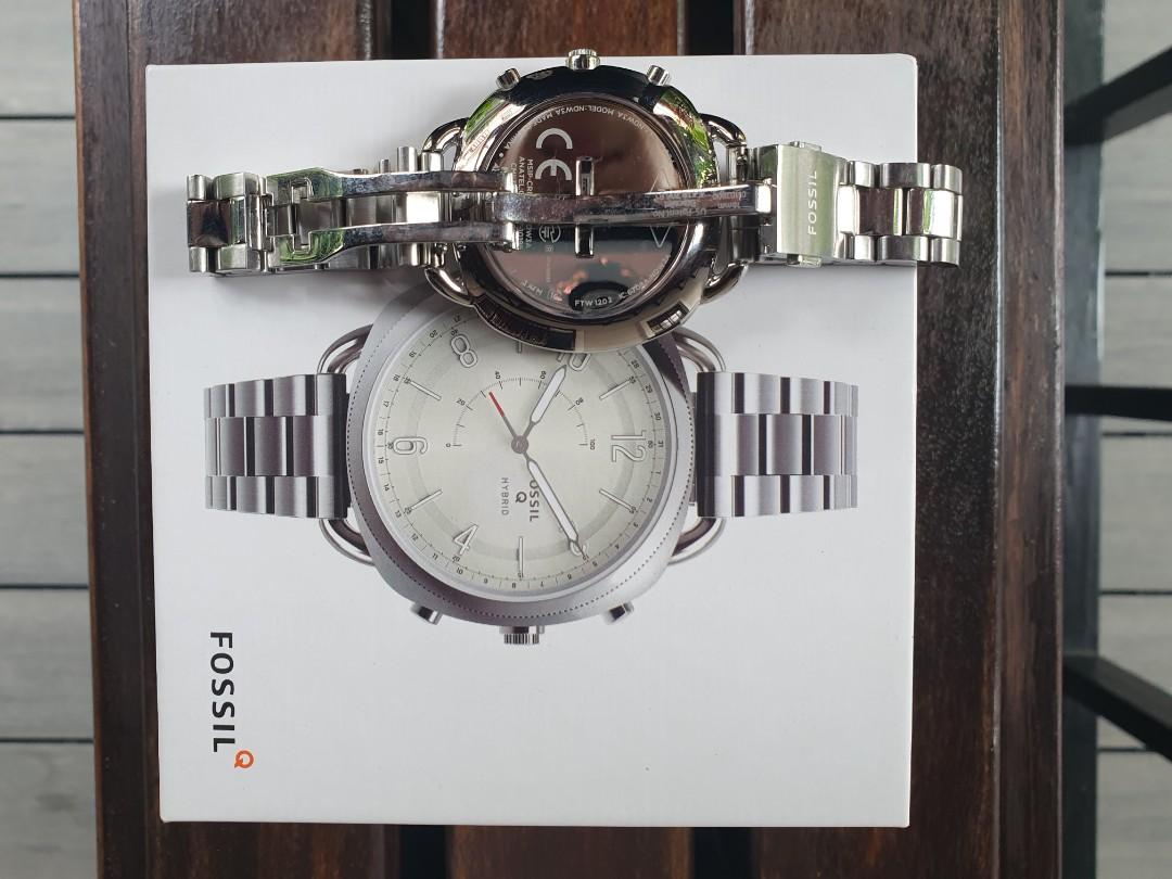 Fossil sales hybrid accomplice