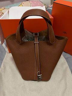 （分類：）位於 。 由 annnixx 提交（商品編號 1158657415，圖片 1）。簡介： 。