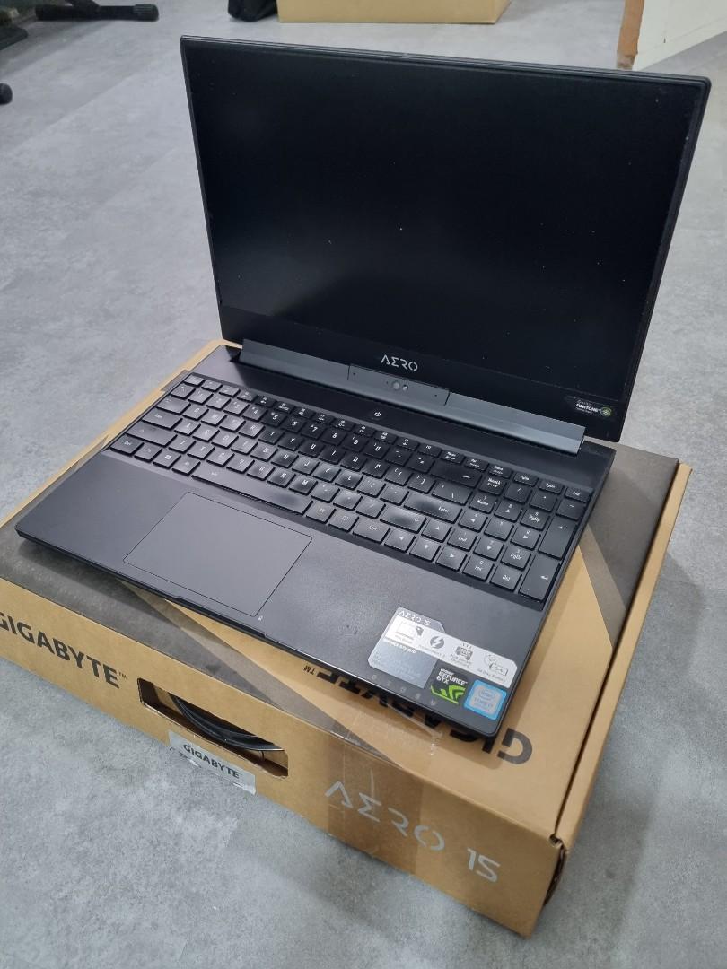 Gigabyte Aero 15x i 8750H gtx 1070 16gb ram 512gb ssd