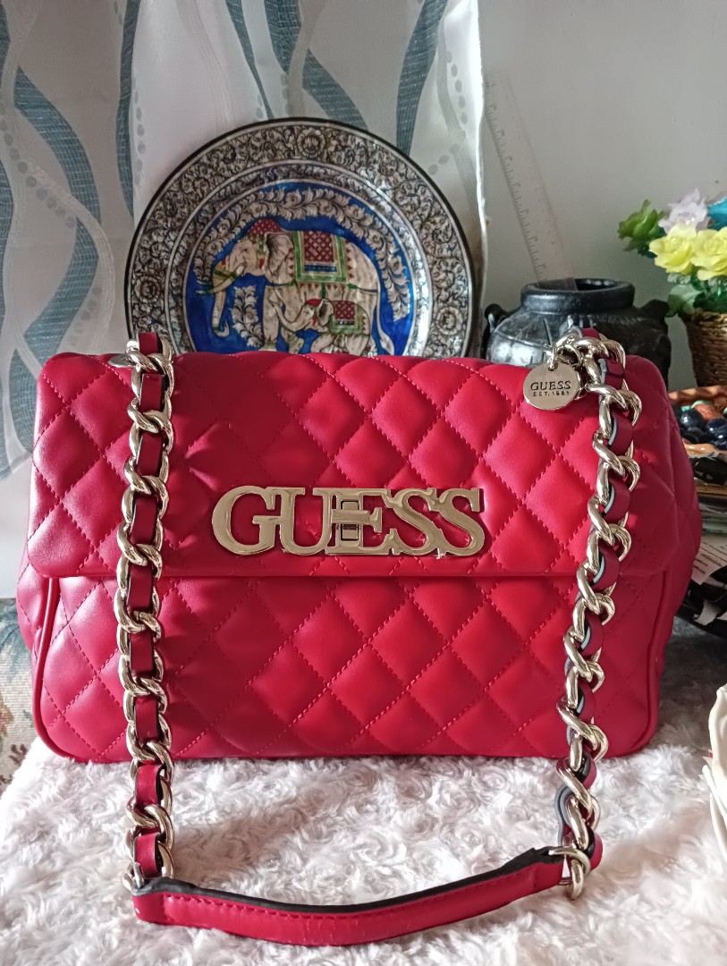 guess red shoulder bag