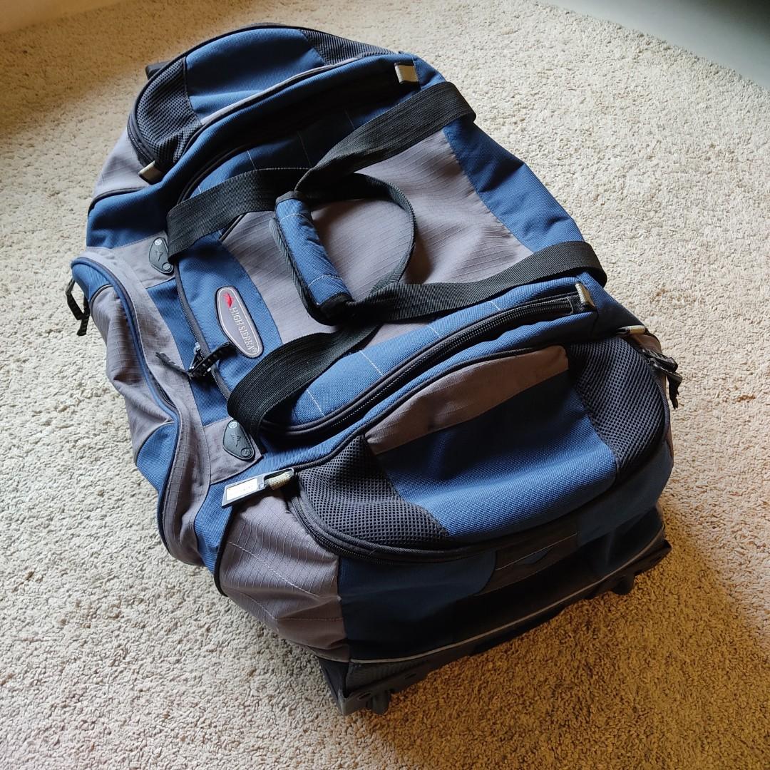 High Sierra 3 in 1 duffle roller bag, Hobbies & Toys, Travel, Luggage