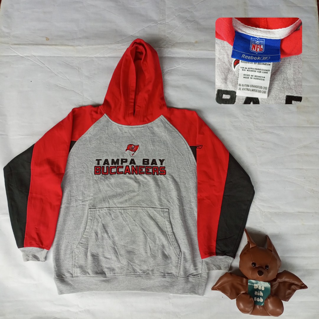 Hoodie Reebok NFL Tampa bay buccaneers crewneck sweater jaket preloved  second bekas thrift