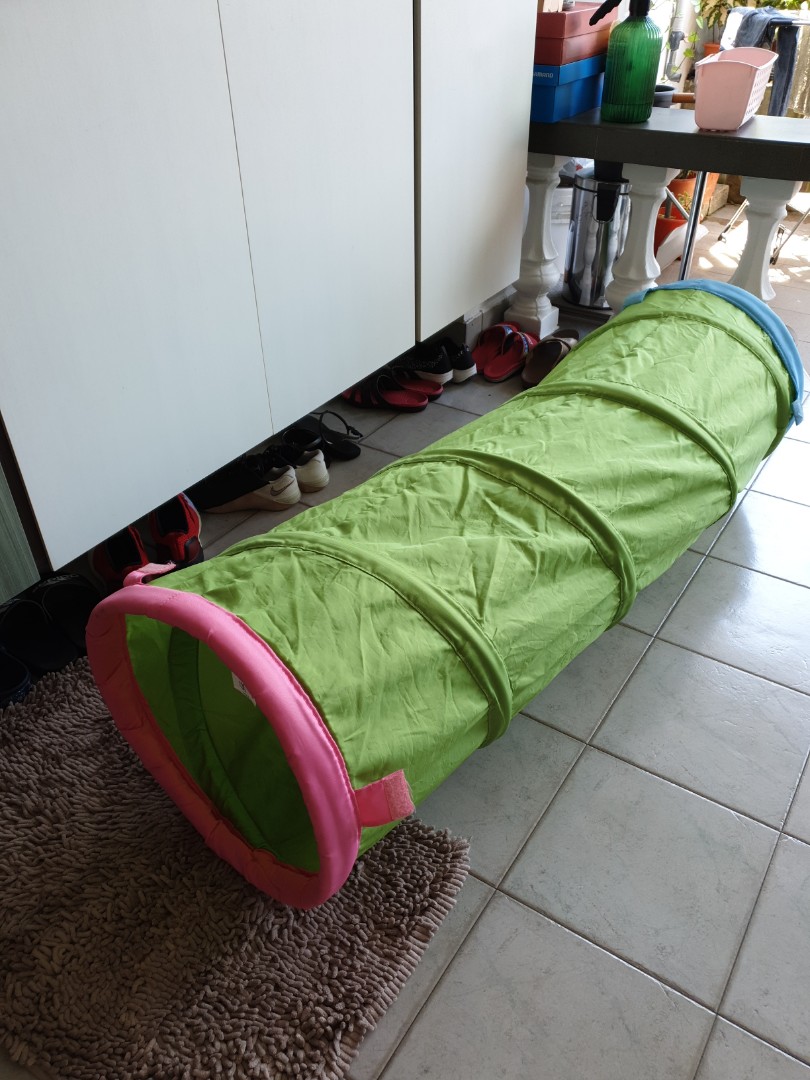 Ikea shop tunnel toy