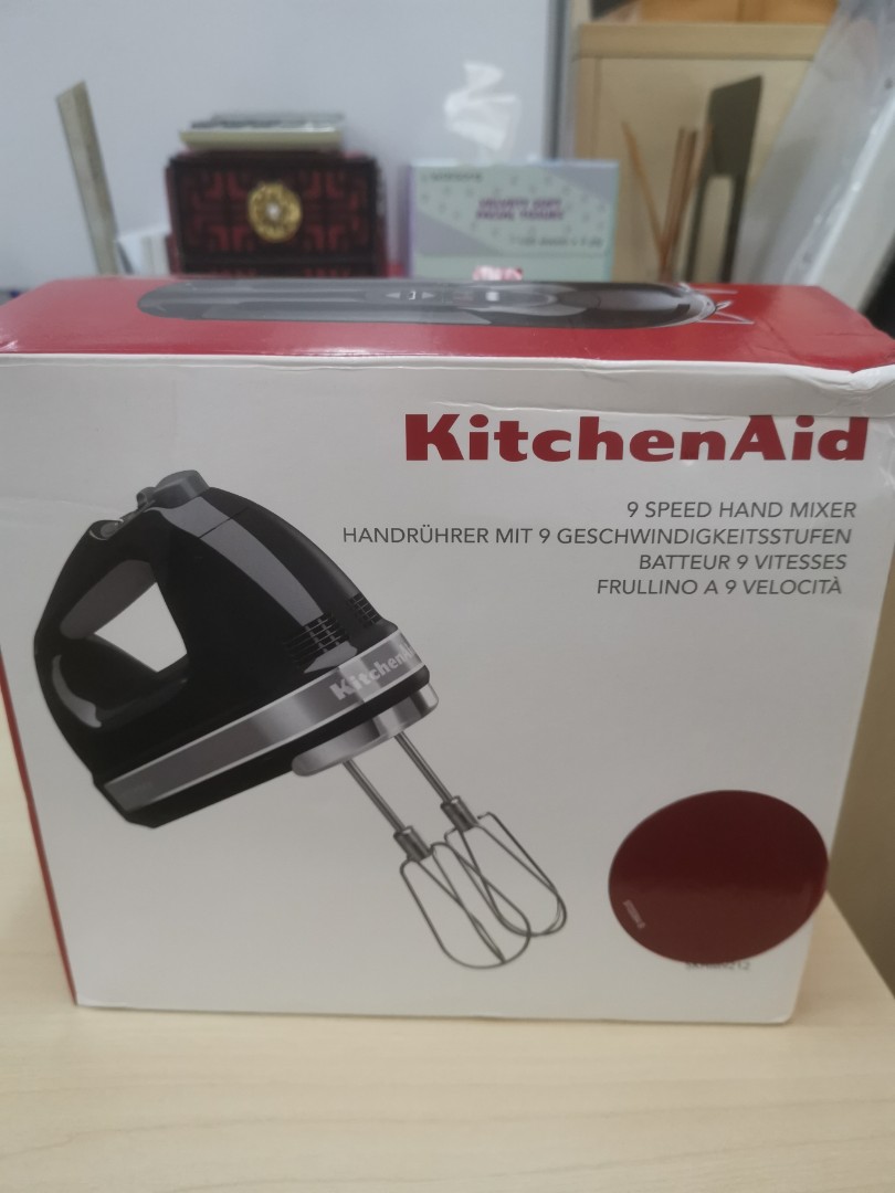 kitchenaid hand mixer with case