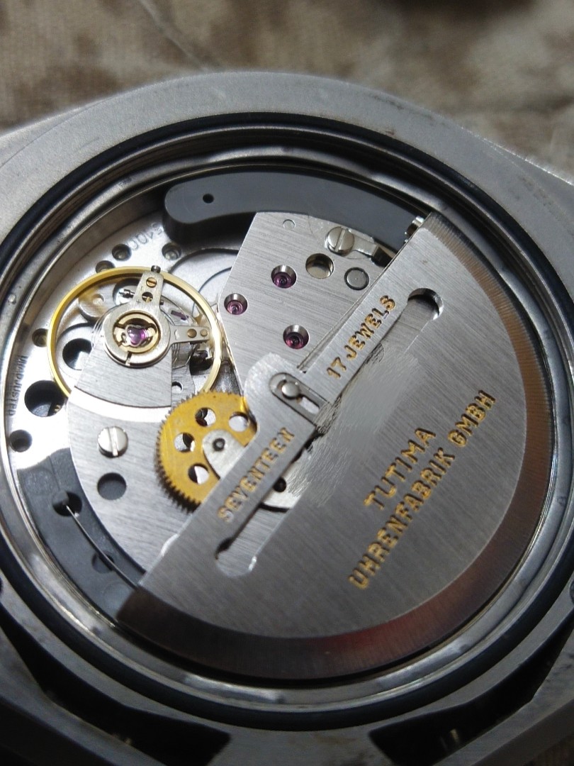 Lemania 5100 movement best sale