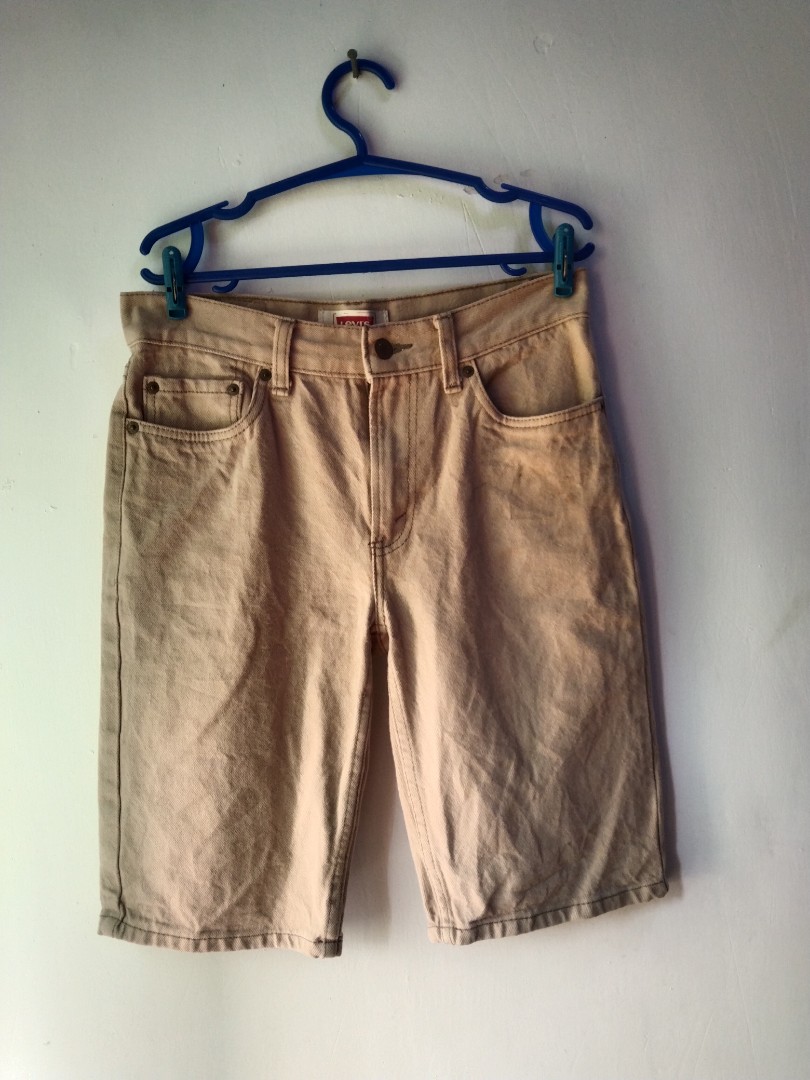 Levi's Khaki Shorts, Men's Fashion 