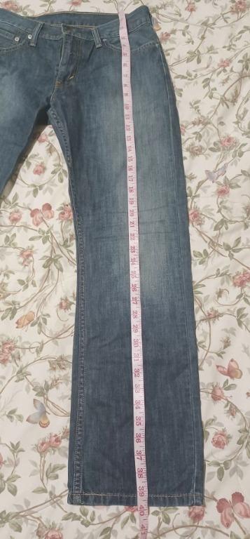 Levis strauss Men's Denim Jeans size 30 (Category: Jeans) located in Laur. Submitted by sree1992 (Listing ID 1158647027, Image 2). Description: Brand: Levi's Size 30 Waist: 30 inches Hips: 36 inches Length: 39 inches Condition: 9/10.
