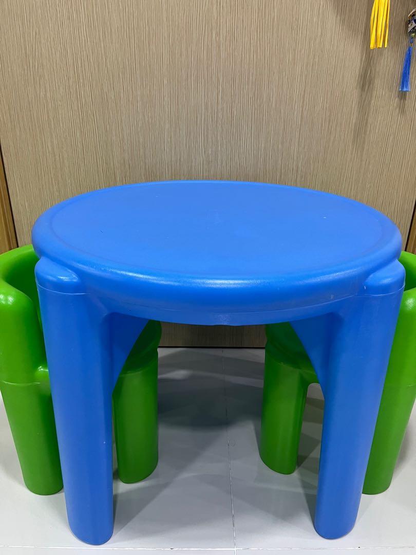 Little tikes bright n bold table and chairs set hot sale