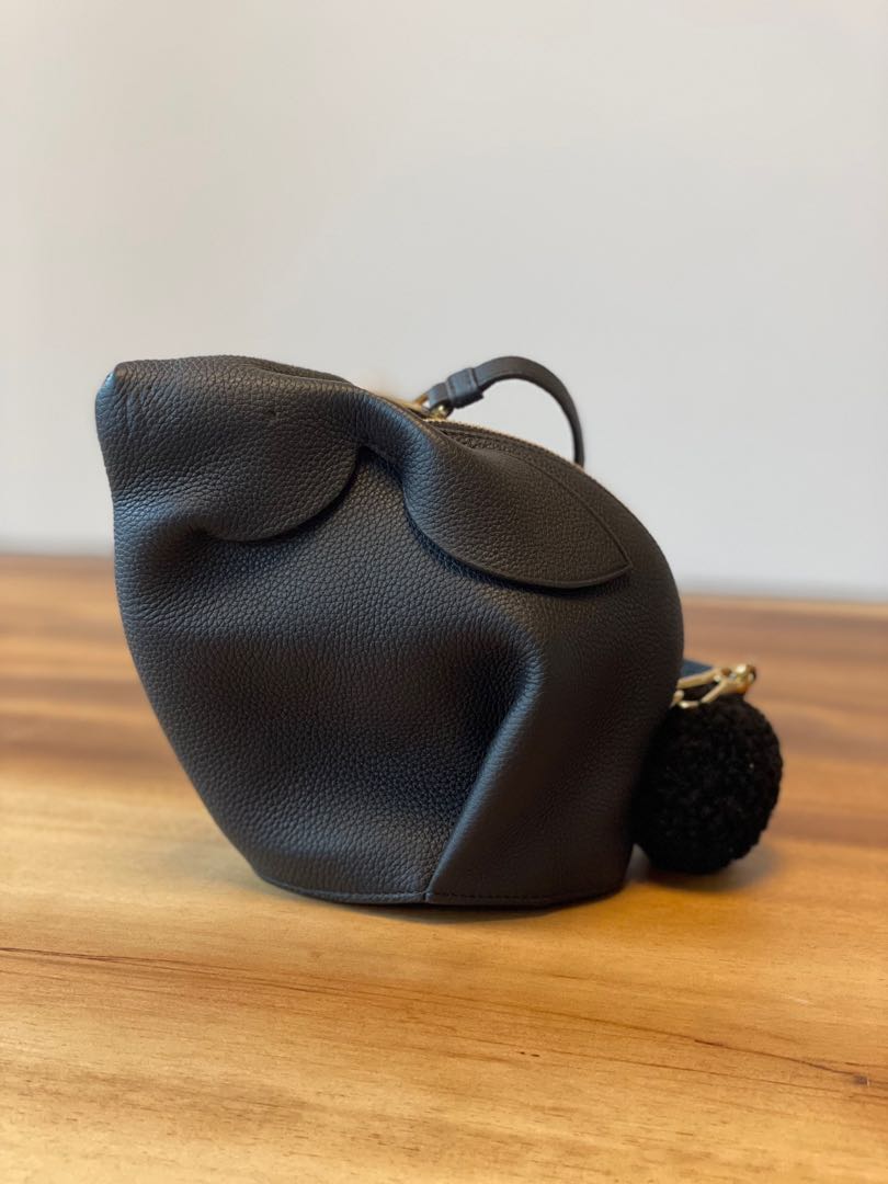 Loewe bunny hotsell
