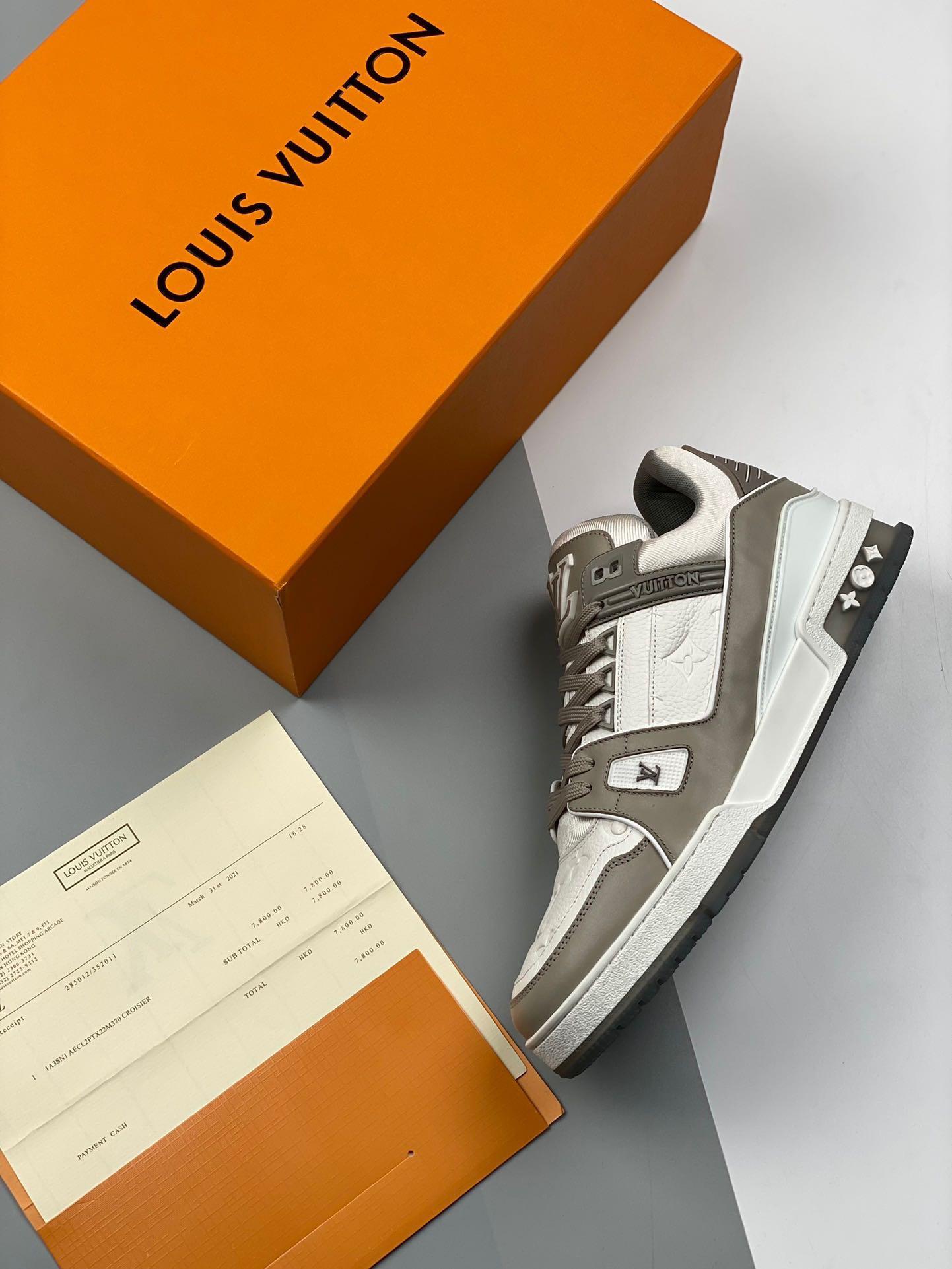 Louis Vuitton Trainer 'Grey White' - 1A8KBA - Novelship