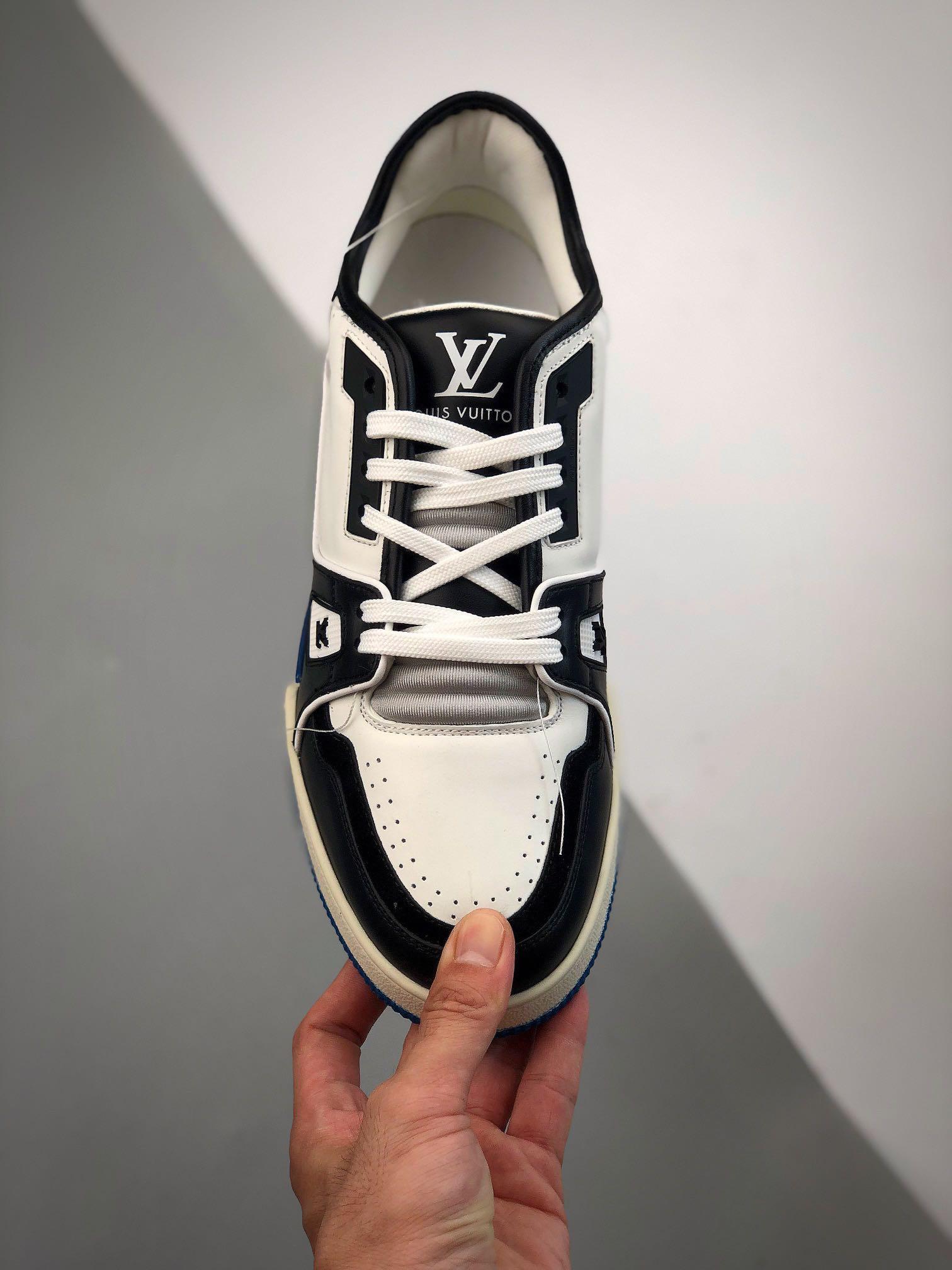 LOUIS VUITTON LV TRAINER SNEAKER 'WHITE SS21' 1A8Q7N, Men's Fashion,  Footwear, Sneakers on Carousell