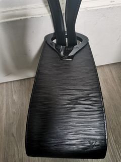 （分類：）位於 。 由 nat_319 提交（商品編號 1158579196，圖片 1）。簡介： 。