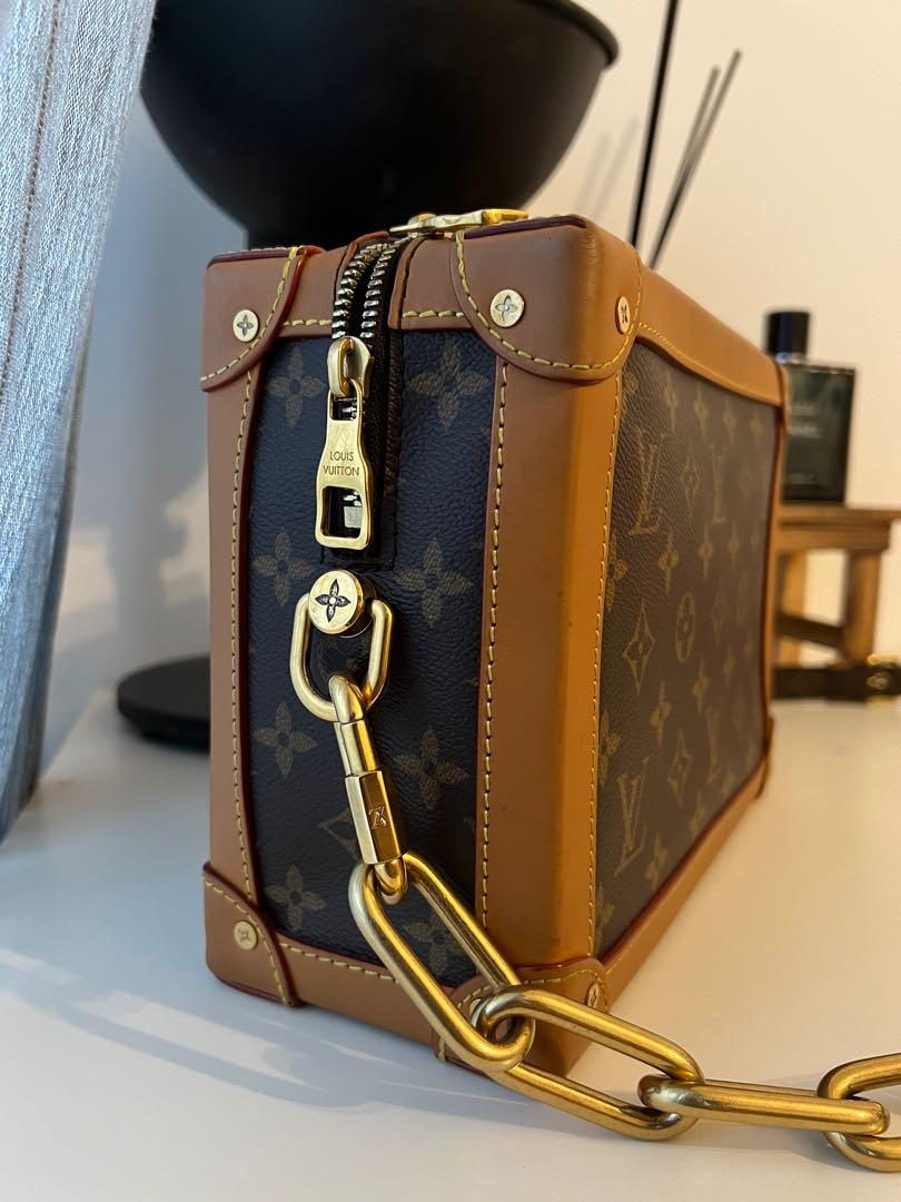 Authentic Louis Vuitton Soft Trunk M55932 Monogram Prism Plastic, Luxury,  Bags & Wallets on Carousell