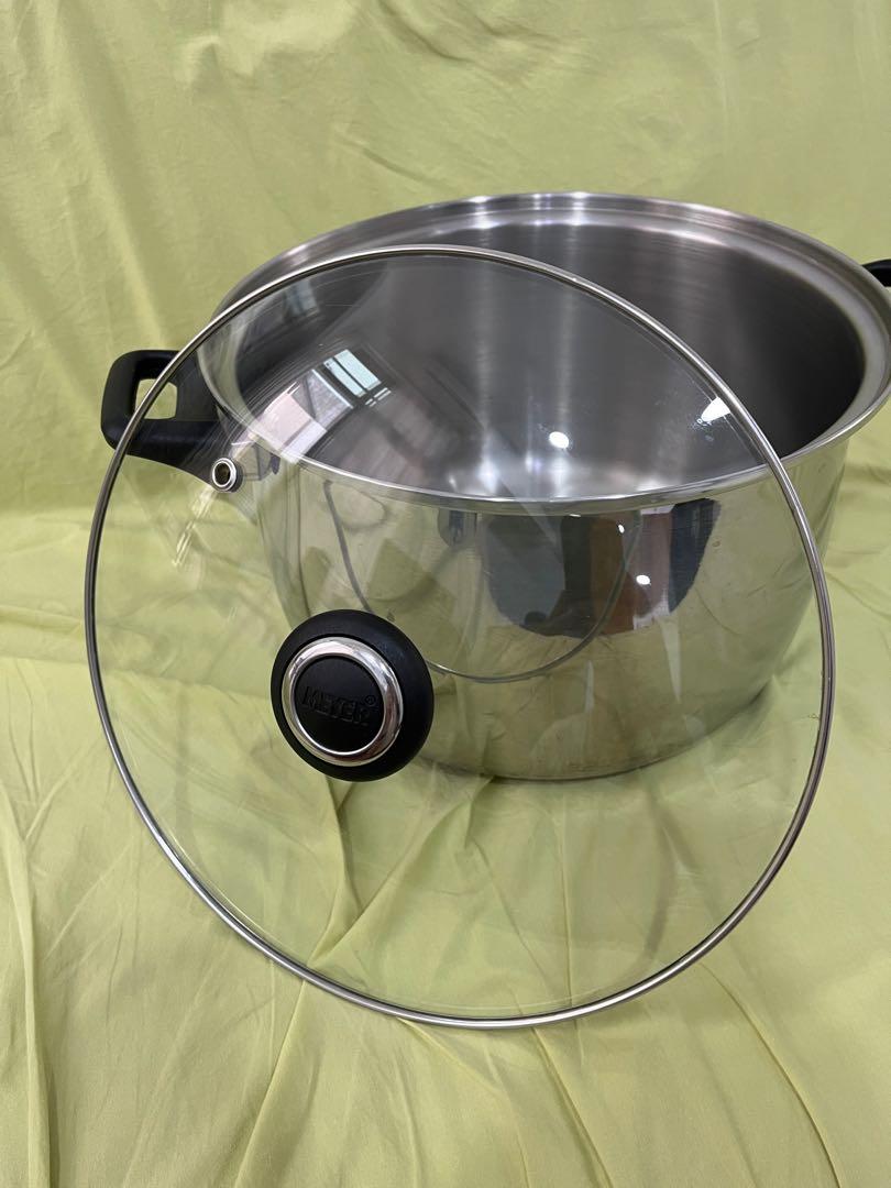 Meyer induction large pot 8.5 litres (26w x 16d), Furniture & Home