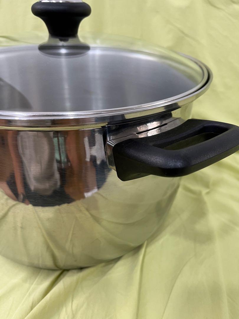 Meyer induction large pot 8.5 litres (26w x 16d), Furniture & Home