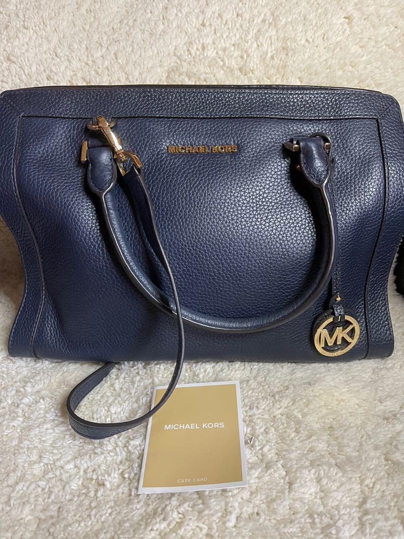 Michael Kors Collins Large Satchel, Luxury, Bags & Wallets on Carousell