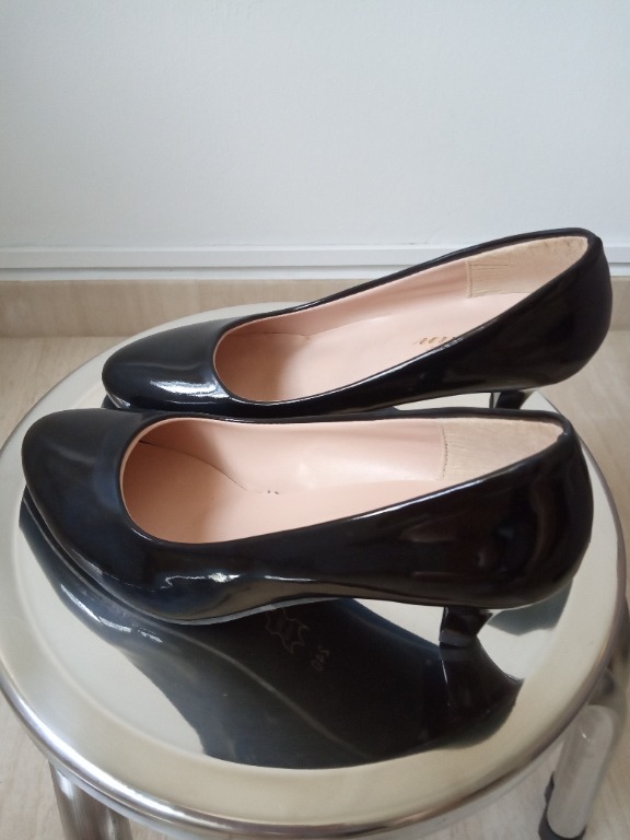 smart black shoes womens