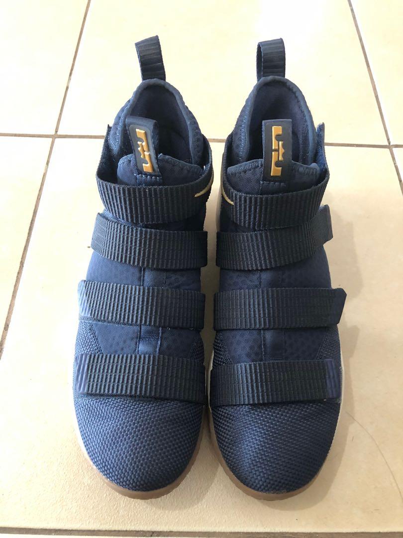 Nike LeBron Soldier 11 Men's Basketball 