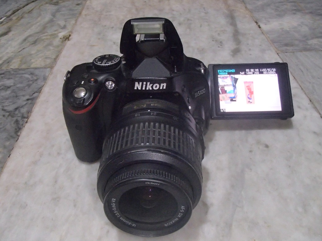 Nikon D5100 w/32gb SD Card & kitlens = No & No Issue/BEST