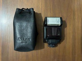 Nikon Flash with Pouch