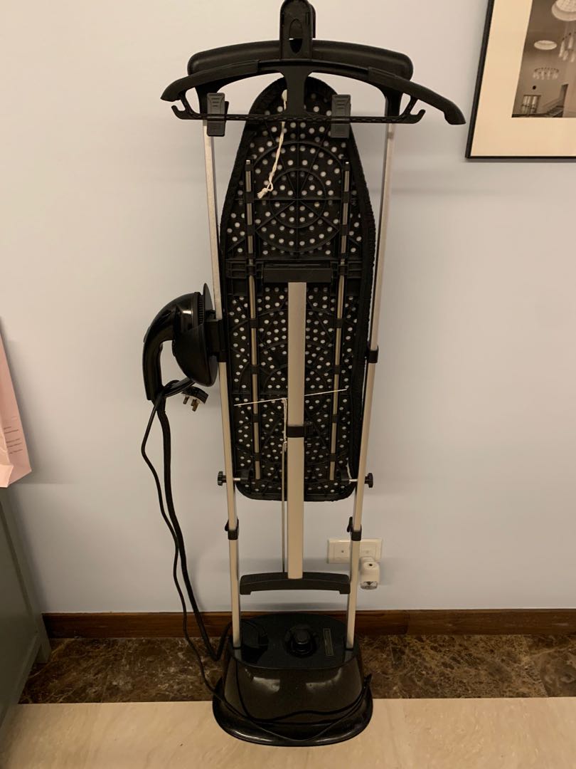 Novita Garment Steamer SS38, TV & Home Appliances, Irons & Steamers on