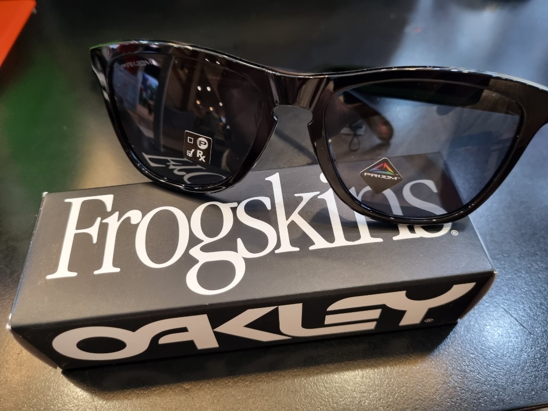 Oakley oo9245 top