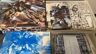 （分類：）位於 。 由 helioswong93 提交（商品編號 1158644324，圖片 1）。簡介： 。