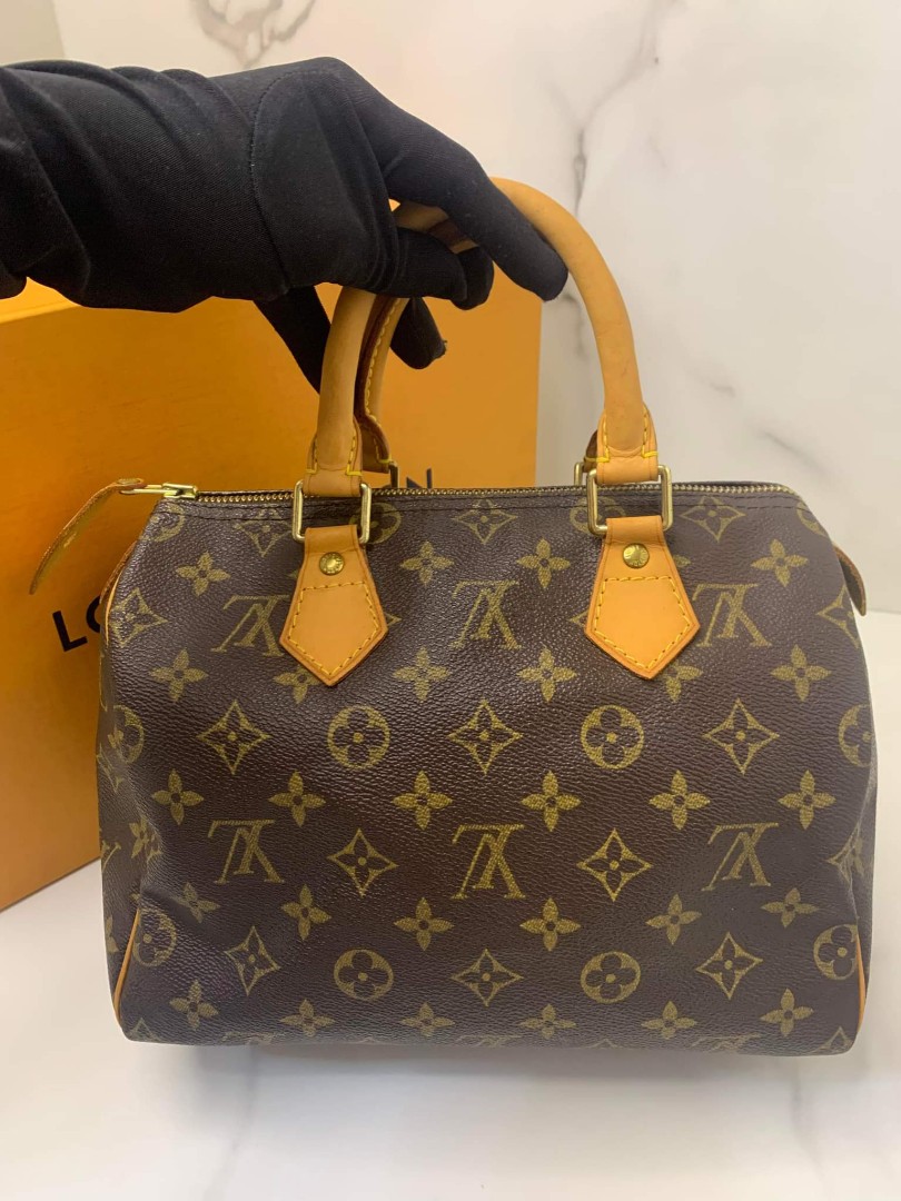 Preloved Louis Vuitton Monogram Speedy 25 Handbag SP0092 082323