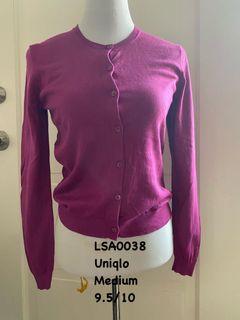 Preloved Uniqlo Cardigan Top Shopee Check-out
