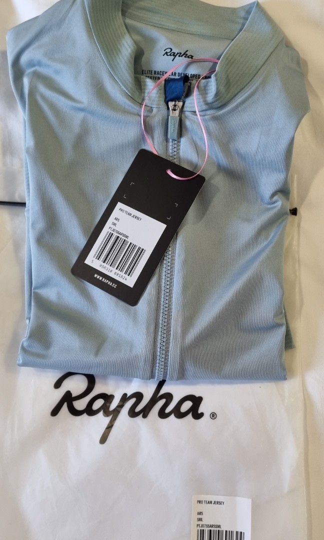 Rapha Pro Team Jersey Size S, Men's Fashion, Activewear on Carousell