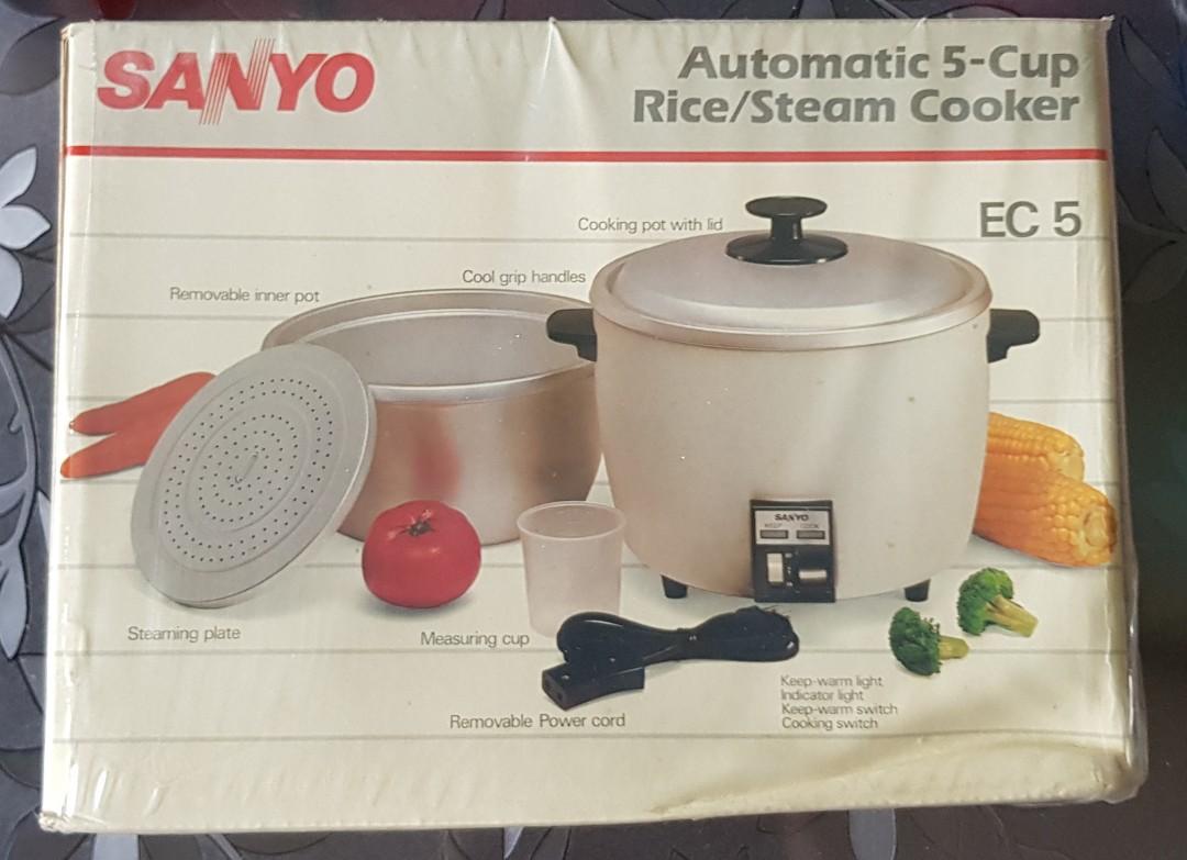 SANYO Automatic 5Cup Rice/Steam Cooker EC 5, TV & Home Appliances